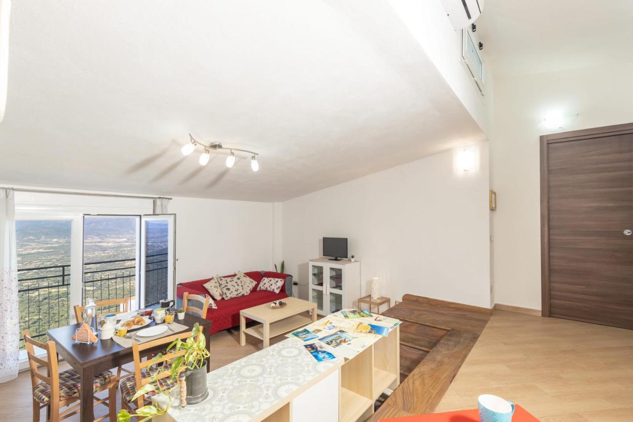 Apartament Mansarda Moro Baunei Zewnętrze zdjęcie